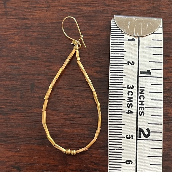 Gold tone tear drop hoop earrings - Picture 5 of 5